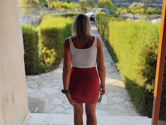 Taiga_LaLoca Porno Video: Mein ars**duft für seine Frau!